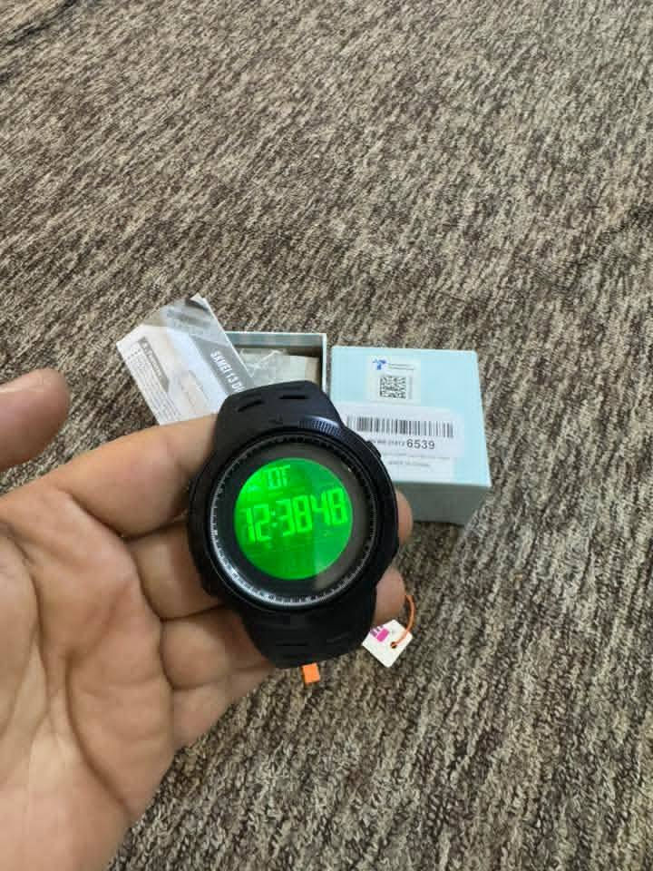 ساعات ماركه اصلي مع كارت امزون. كولاتي عالي جدأ
ساعات سمارت. 
سوبر امولد
اتصال اشعارت.
بلتوث. سبيكر..
يتوفر توصيل كل العراق..


**إذا كنت صاحب هذا الإعلان وتريد حذفه لأي سبب، رجاءا أرسل رسالة إلى الدعم الفني**