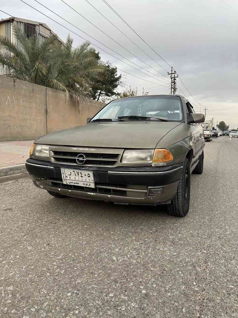 سلام عليكم استرا موديل 92 محرك 18 كهربائية كامل كير محرك شرط صدر تخم تاير جديد باتري جديد مسجل شاشه سنويه لحد 27 بطاقه بانزين عنوان كركوك حي الواسطي سعر (38) بي مجال ***********
