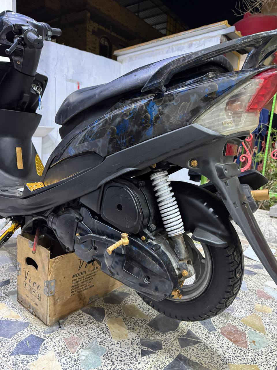 سلام عليكم دراجه ماكس عدله بوشه، 55بلاد دراجه شلعه ومعدل رزنه وحلوه كفرات موشم فول تزويد خارجي مابيه نقص نكره سلف وللشارع عنواني التنومه السعر 750وبيه مجال رقم الهاتف ***********2مستعجل ع الييع محتاج الدراجه حلوه بمعنه الكلمه
