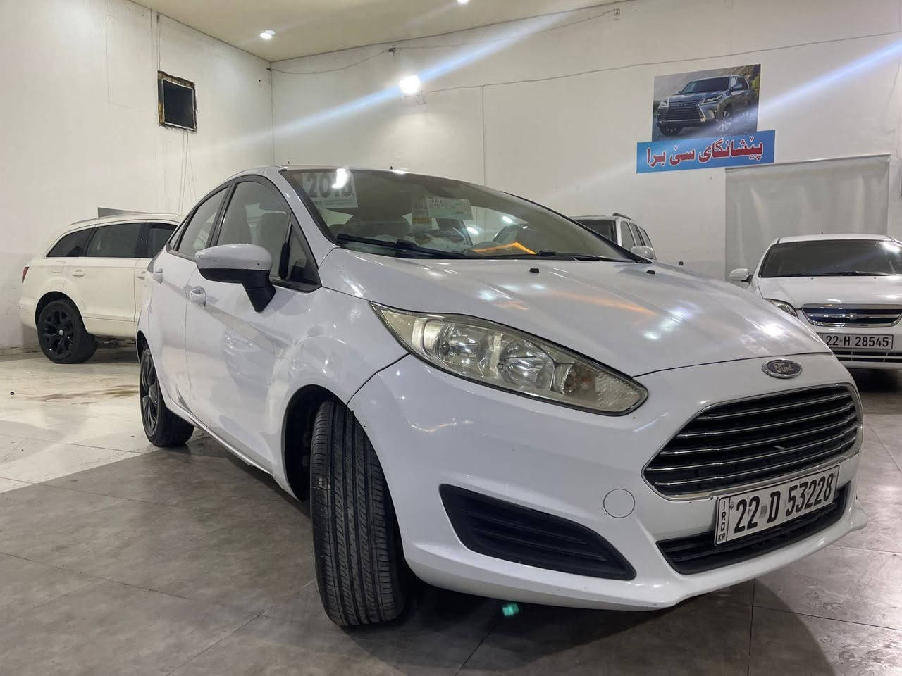 فۆرد ڤێستا 
گێڕ ئۆتۆماتیک +مەکینە 16
سەیارەیەکی زۆرزۆر جاهیزە 
گێڕو مەکینە و تەبریت و هەموگیانی بەشەرتە 
2وپارچەو نیو بۆیاخی هەیە وچوارتایەی نوێی بۆ باستراوە وسەنەوی و ژینگەوڕەقەم و هه موشتی نوێیە تا 2029
سەیارەکە ماڵی دۆستە 
340هەزارش غەرامەی لەسەرە بۆت دەگێڕینەوە 
ژ.م / ***********
ناونیشان / هەولێر --بنەصڵاوە أربيل, العراق
