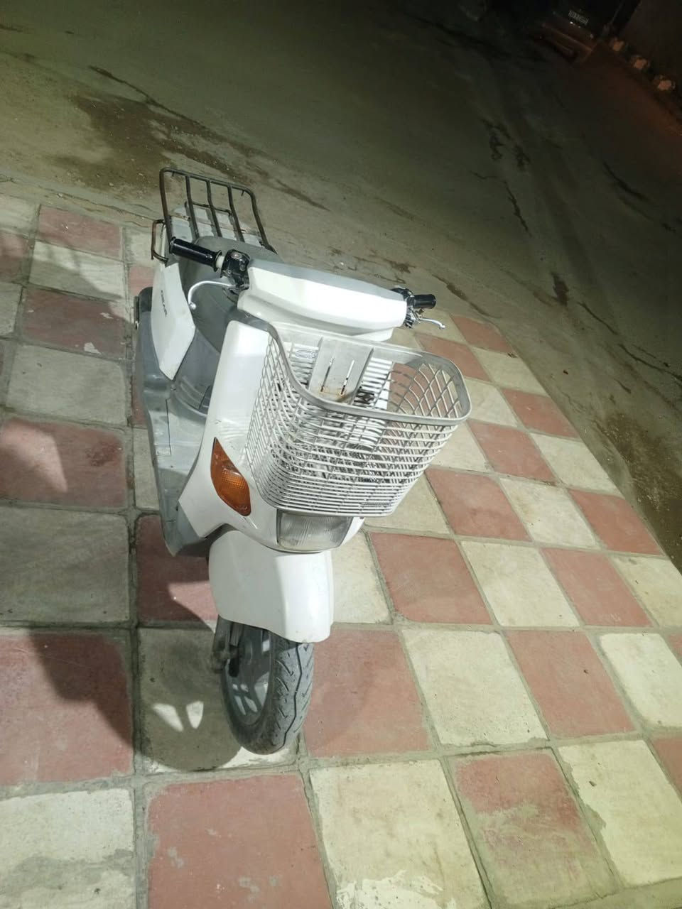 بيكب جديده بحاله الرمبه مابيها اي نقص السعر ٣٥٠ الف الاتصال (***********)
