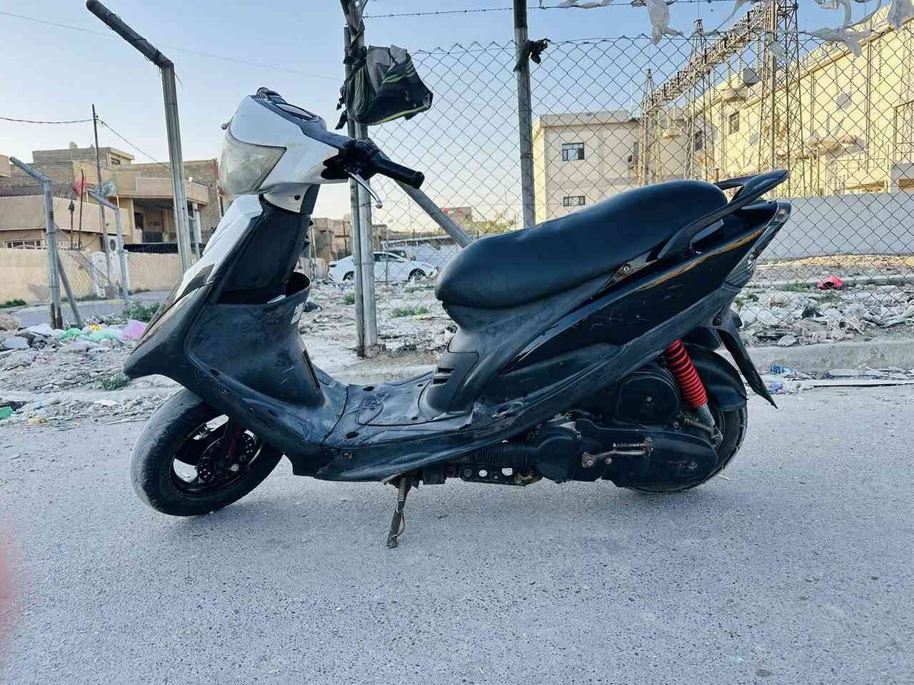 سلام عليكم شباب دراجه ماكس عدله محرك عل بلاد اخرس معدل حلوه محرك مكفول من صوت تبخير نضوح صالنصه اف ام رياضي سلف رياضي الدراجه نكره سلف هندر بكل وكت كشرها كدامك عداد الاكتروني الدراجه يردلها كلوب وكتف أشاره الباقي كله شغال السعر 475 بيه مجال مكاني البياع تقاطع الدرويش رقمي ***********
