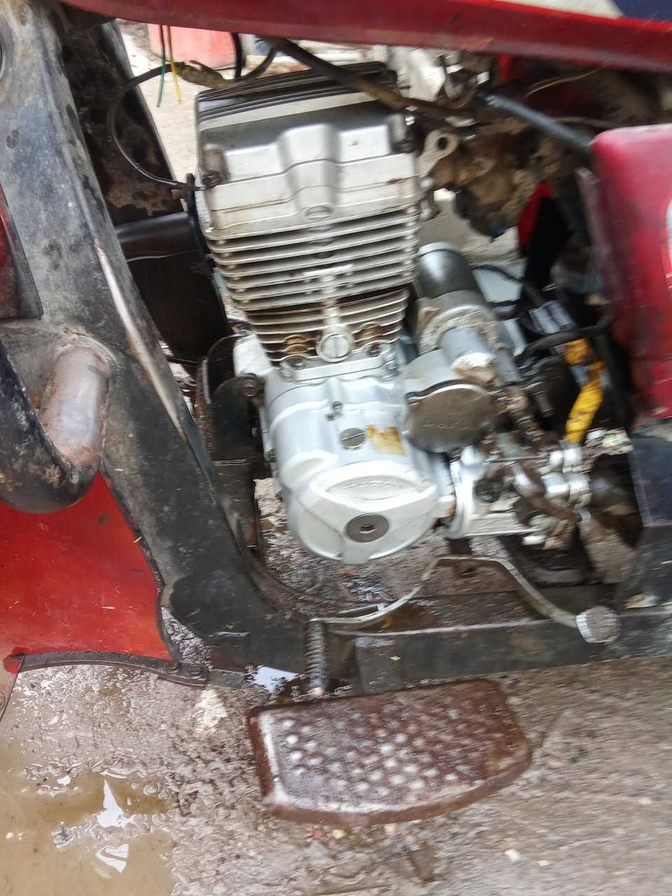 سلام عليكم ستوته دايوان مديل 18 البيع او مراوس بصقر سعر خاص دلل *********** علوان بغ  الباويه معمل
