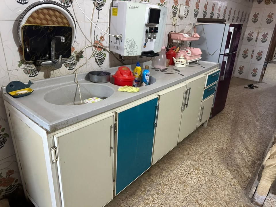 السلام عليكم غراض للبيع للاستفسارالتصال ***********
