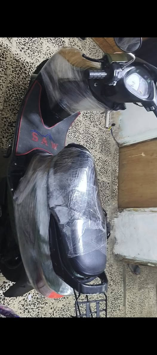 سلام عليكم 
دراجه فراشه فحل للبيع 140
كهربائيات شغاله كلشي يشتغل بيها دراجه مفتوحه 
#السعر 425وبيها مجال    ***********
