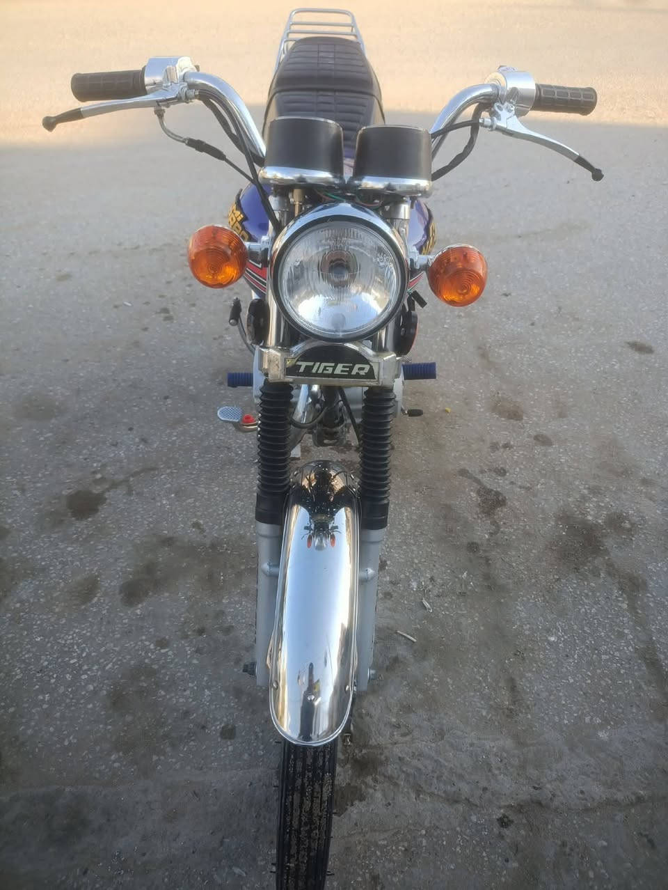 نامه برو 21 رقم وسنويه مداور ثاني يوم شاصي مديل 12كهربائيات شغاله برغي ماعوزه مكان  
 حي العسكري سعره 875بيه مجال حك الجيه ***********
