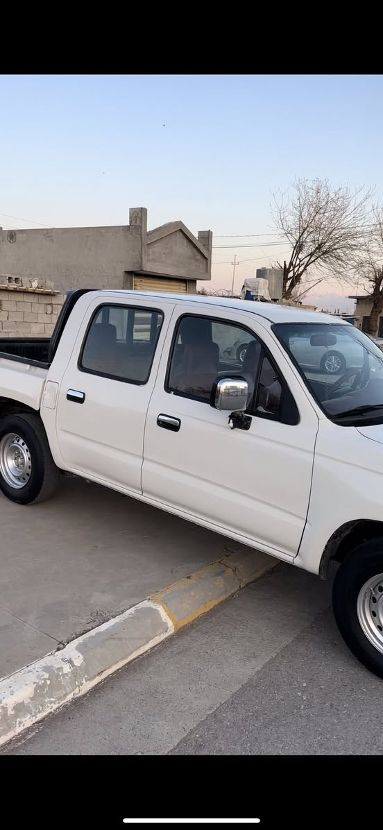 توێتا مۆدیل (( 2000))
(( بۆ فرۆشتن نمونە لەجوانی ))

(( ✅مەکینە کابرێتە ))

(( ✅جام کارەبای ))

(( ✅ناو سور )) 

(( سەیارەکە دەحموو لێدراوو وەرگەڕاوی نیە )) 

(( ✅سەیارەکە موسو بڕاوە نیە )) 

(( سەیارەکە هەموو گیانی ئیش دەکا بێ حەیبوو حارە ))  

(( ✅گێڕوو مەکینەی بەشەرت )) 

(( سەیارەکە کارەبای هەموو ئیش ئەکا ))

(( ✅چوار تایەو ویلی لۆکی لەژێرە سپێری پێوەیە ))

(( سەیارەکە تەقەو رەقەی نیە ))

(( بۆ سحرەکەی پەیوەندی بکە یان نامە بنێرە ))

(( *********** ))
