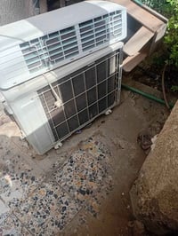 ثلاجه صغيره لمحل او غرفه شغاله للبيع بسعر ٥٠ الف قفل ... ٢. سبلت طن وا...