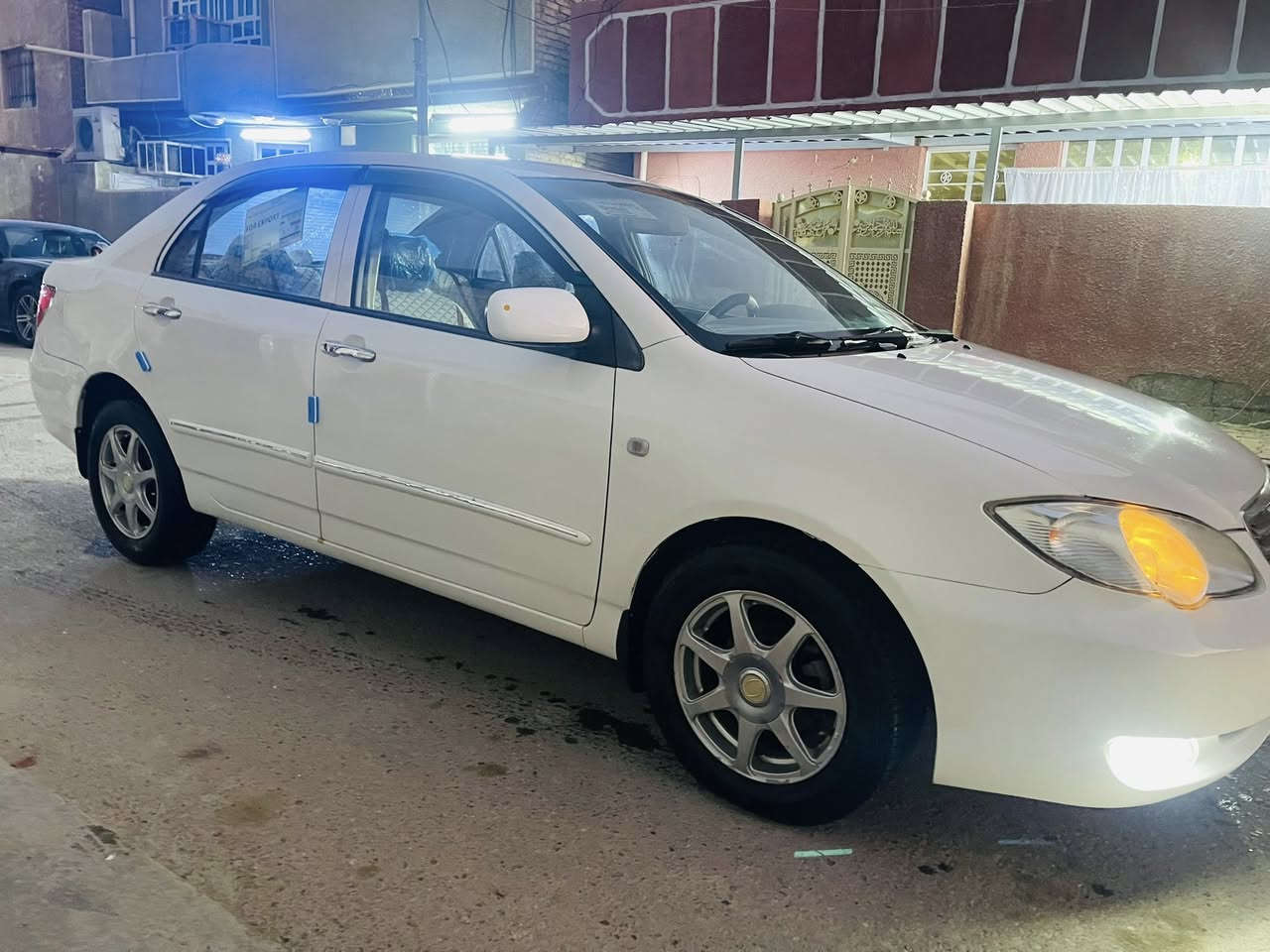 سلام عليكم
بيوايدي f3 كير عادي موديل 2011
كير ومحرك خير من الله لا تنقيص ولا تبخير
مكفوله من الظربه والصبغ عده هلالات  
تبريد ثلج كهربائيات كلها شغاله صدر جديد تخم تاير توني شاده جديد
رقم بغداد الانكليزي بسمي السنويه 
السعر 63 مجالها حك الجيه 

***********
