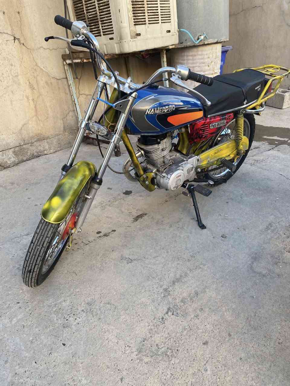 ‏كل شيء بالماتور جديد  ‏زوجته هي  ‏الزوج دياله  ‏دبلة امامي  ‏دات خلفي  كل شيء جديد  كبريت الرياضي  والسعر ٣٠٠ 
‏ في مجال  ￼***********￼￼

