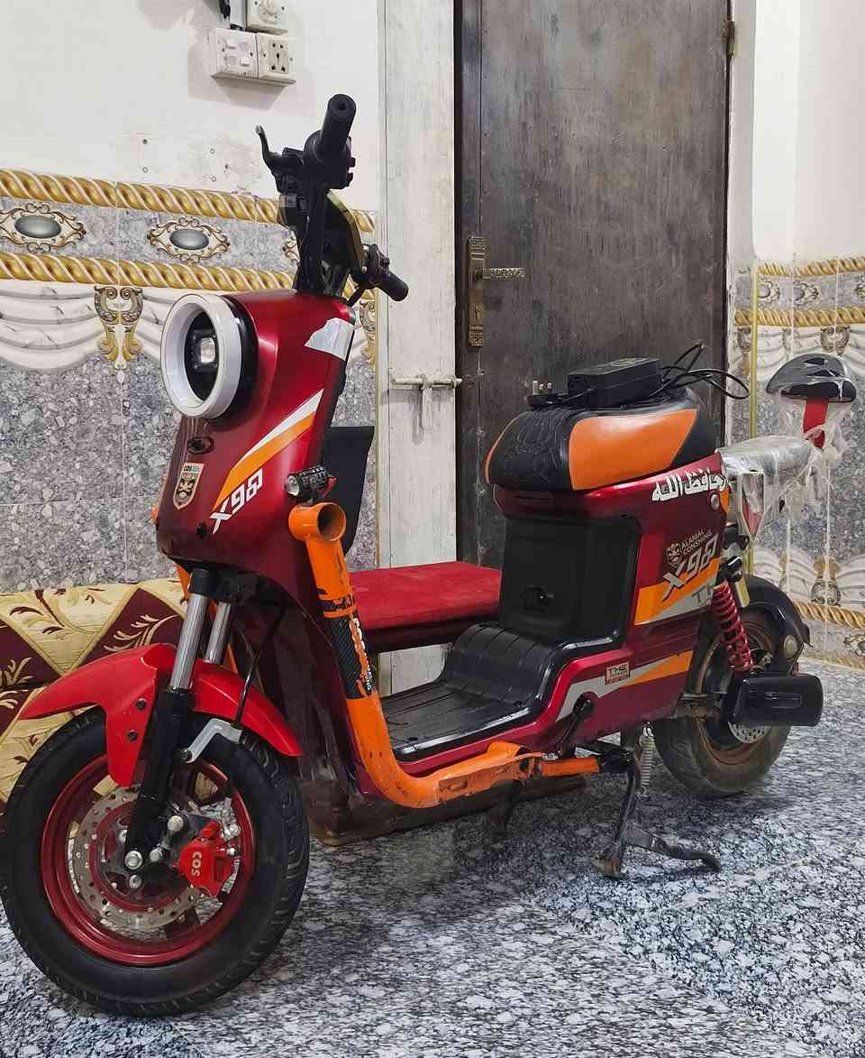 للبيع x900 السعر 300 وبيه مجال
العنوان بصرة شعيبة محطه القطار 
واتساب ***********
