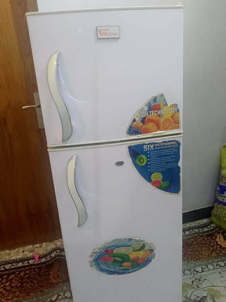 البيع السعر ٢٠٠) ‏‪***********‬‏
