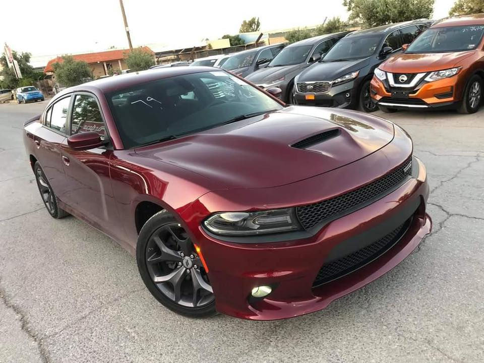 جارجر 2019
حادثها باب خلف السائق 

مكينة 3600 gt 

 رقم بغداد تحويل ثاني يوم مشروع وطني 

السعر ٢٣٠$ وبيها مجال
موجود واتساب ***********
