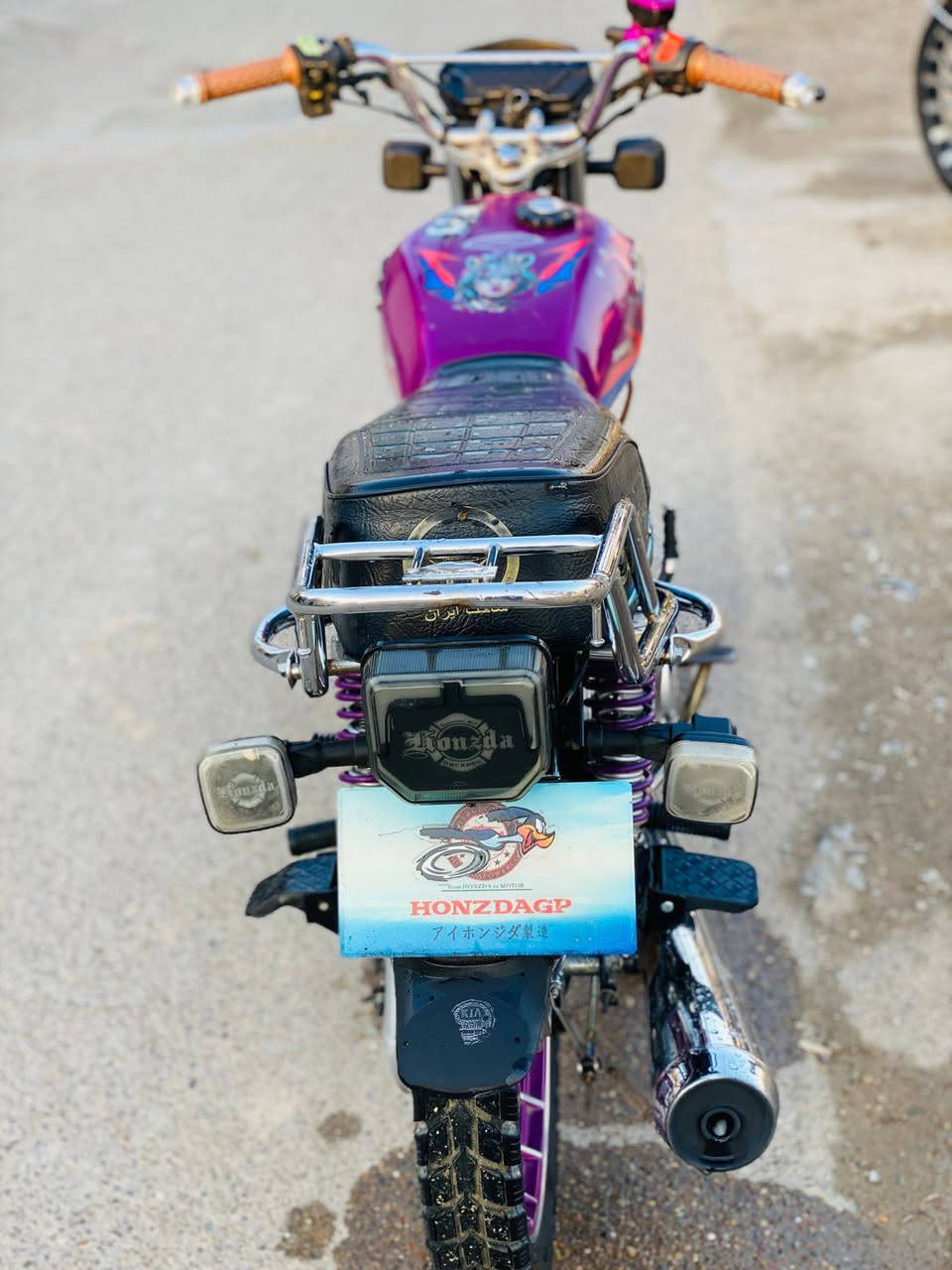 سلام عليكم دراجه ايراني سونك موديل 25 اوراق اصولي مكفوله كفاله عامه مكان كماليه لسعر 700 وبيهى مجال رقم ***********
