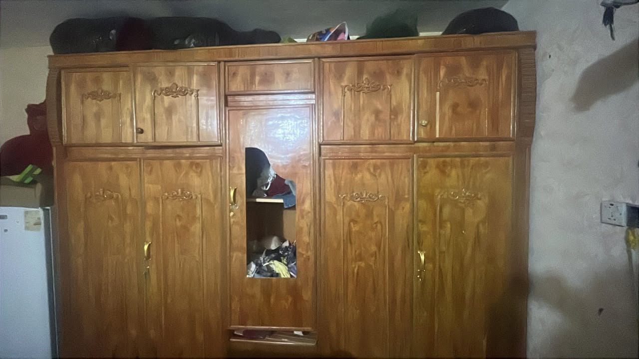 السلام عليكم
غرفه البيع مكاني دوره 
***********
