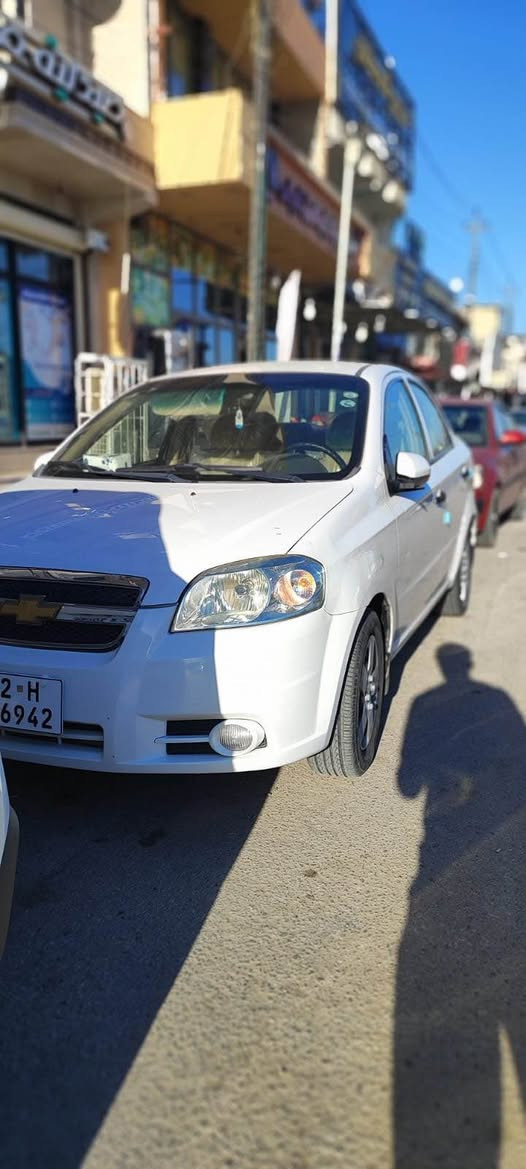 كفاله عامه من الصبغ والتبديل 
افيو 2011 ابيض  
اربيل سنويه مجددة لغايه 2030 رقم انكليزي  
السيارة  نظيفة جدا جدا  مكينه جديده ماشيه 88فقط. تبريد جديد 
حداديه جديدة أمس مسويه .سنتر  لوك
 دواخل جديده مثل ماموضح بالصور واحلى  
تخم تاير جديد  السيارة ماعايزة برغي
السعر ٨٨ وبيها مجال جدا بسيط
0781 311 3127 النجف, العراق
