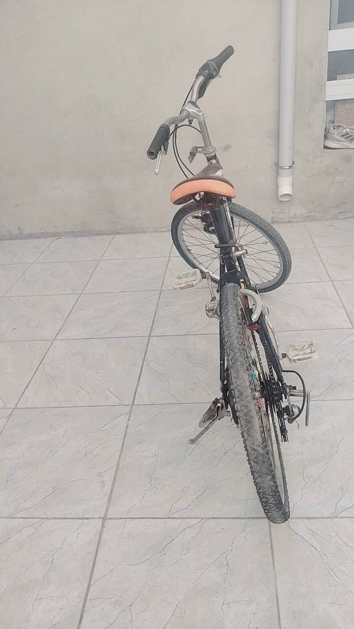 السلام عليكم 🤚
للبيع بايسكل جبلي أصلي 🚴‍♂️
نوع قوي ومناسب للمشاوير والرياضة
أبو 6 نمر ⚙️
دبلات قوية وفرامل ممتازة
مرتاح بالسواقة ويتحمل الطرق
النظافة ممتازة
السعر 65 ألف فقط 💰
المكان: بغداد / جميلة / مقابيل جامع آل ياسين 📍
رقم التواصل: ٠٧٨٣٢٦٥٤٠٨ ☎️
للاستفسار راسلني خاص 📩


**إذا كنت صاحب هذا الإعلان وتريد حذفه لأي سبب، رجاءا أرسل رسالة إلى الدعم الفني**