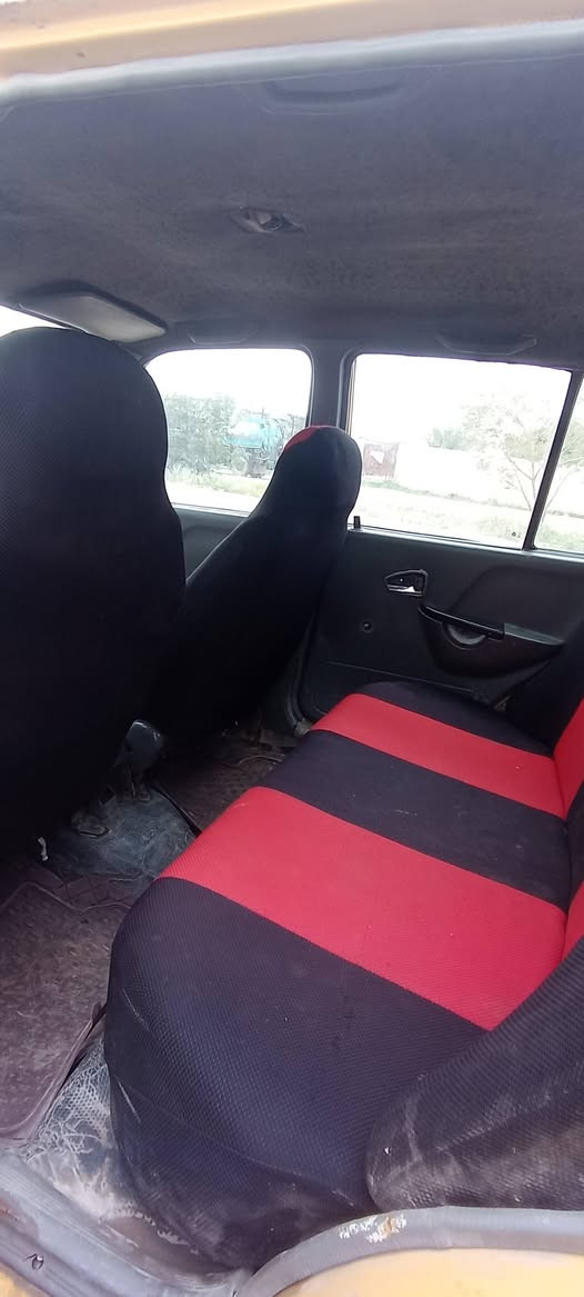 سلام عليكم سايبة موديل 2011  رقم بغداد سنويه عضم عاج شرط تحويل مباشر تخم تايرات جدد صدر أمامي واخلفي جديد تبريد شغال
أكثر التفاصيل اتصل ودلل ***********
