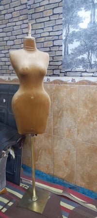 مليكانه • تمثال عرض ملابس • عارضة ازياء • عارضة ملابس • مانيكان • مودي...