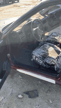 سلام عليكم/ اوبل فكترا موديل 91 محرك 1600 بداية بخار بدون تنقيص رقم ار تحويل ثاني يوم السعر 28 وبيها مجال 
العنوان / سامراء الحويش 
 ***********
