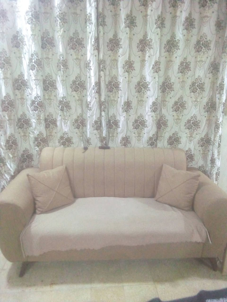 نص تخم نظيف اخو الجديد السعر 125بغداد الكمالية ***********
