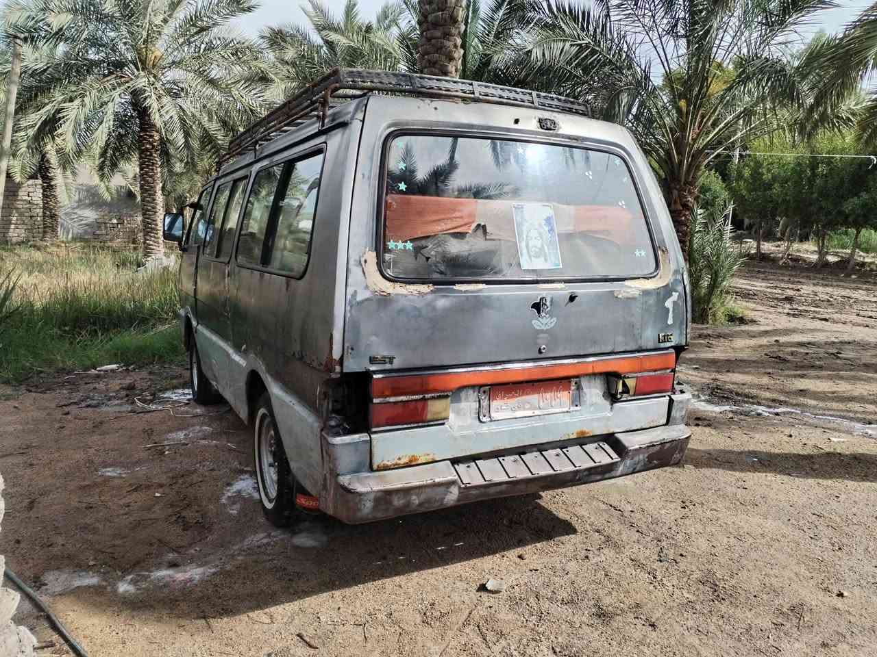 سلام عليكم
كيه بسته مديل٩٣سياره حلوه كير ومكينه وكسن جديد 
شواصي مكفوله سياره بسمي  سعر ١٩وبيه مجال حك جيه 
مكاني ناصريه مركز أنه مكلف بل نشر لا تراسل ما ارد 
وهاذ رقم راعيه تصل وتتدل رقم ***********وهاذ رقم ثاني
*********** وإذ اكو مراوس ٧راكب مديل قديم ماكو شكال
