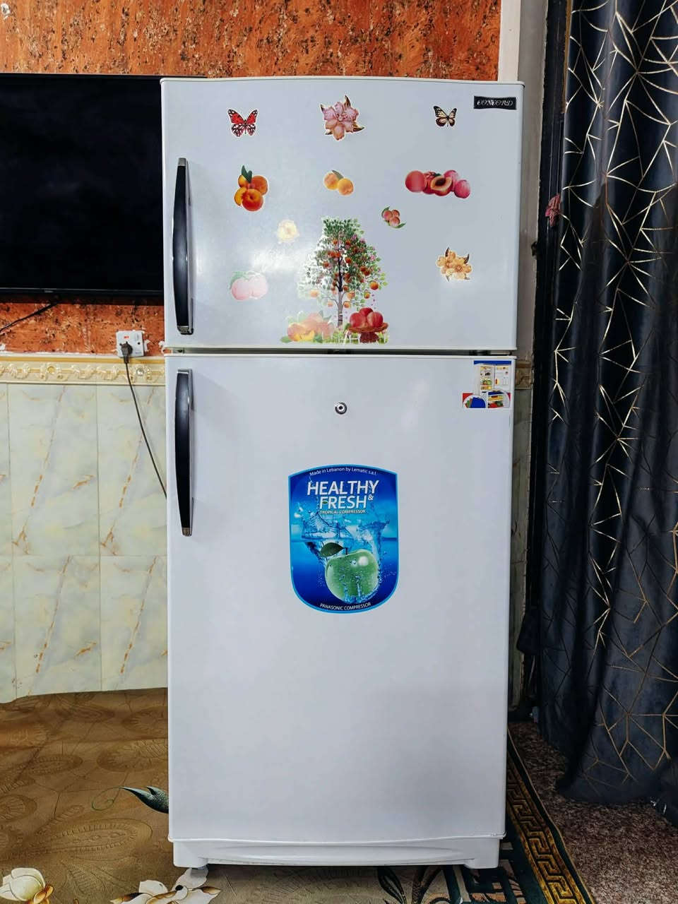 ثلاجة ماركة (كونكورد لبنانية باب اول ) مضلع بواري نحاس فريز خارجي نضام تجميد وبيها جهاز حمايه من الشركة ارقه ثلاجه حجم (28) قدم  تجميد درجة اولئ نضافه 90 بالمية داخل نضيف فول مال بيت ضمان اسبوع شرط التجميد السعر مع  التوصيل  ( 300) داخل بغداد حصرا متوفر توصيل كل مناطق بغدادد


**إذا كنت صاحب هذا الإعلان وتريد حذفه لأي سبب، رجاءا أرسل رسالة إلى الدعم الفني**