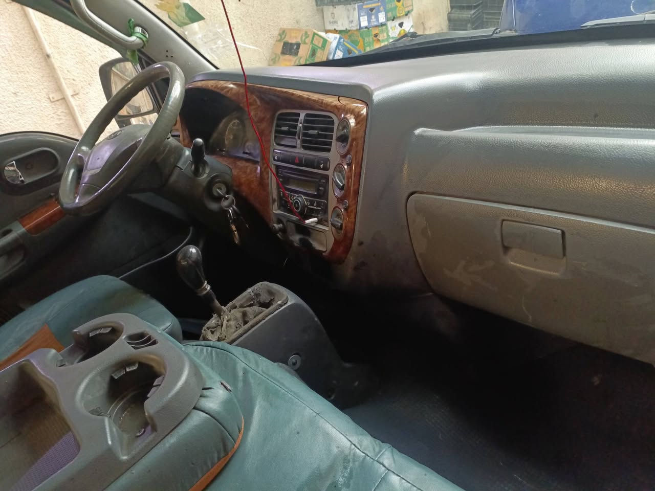 السلام عليكم كية موديل 2007 رقم انگليزي سنوية مجدده سياره خير من الله تخم تاير مكينه گير أكسل المكينة لا تبخير ولا تنقيص بأسمي وسيارة رقمها بغداد مشروع وطني مكاني بغداد مدينة الصدر قطاع وأحد
السعر 82 بيها مجال بسيط حگ الجيه 
الرقم ***********
