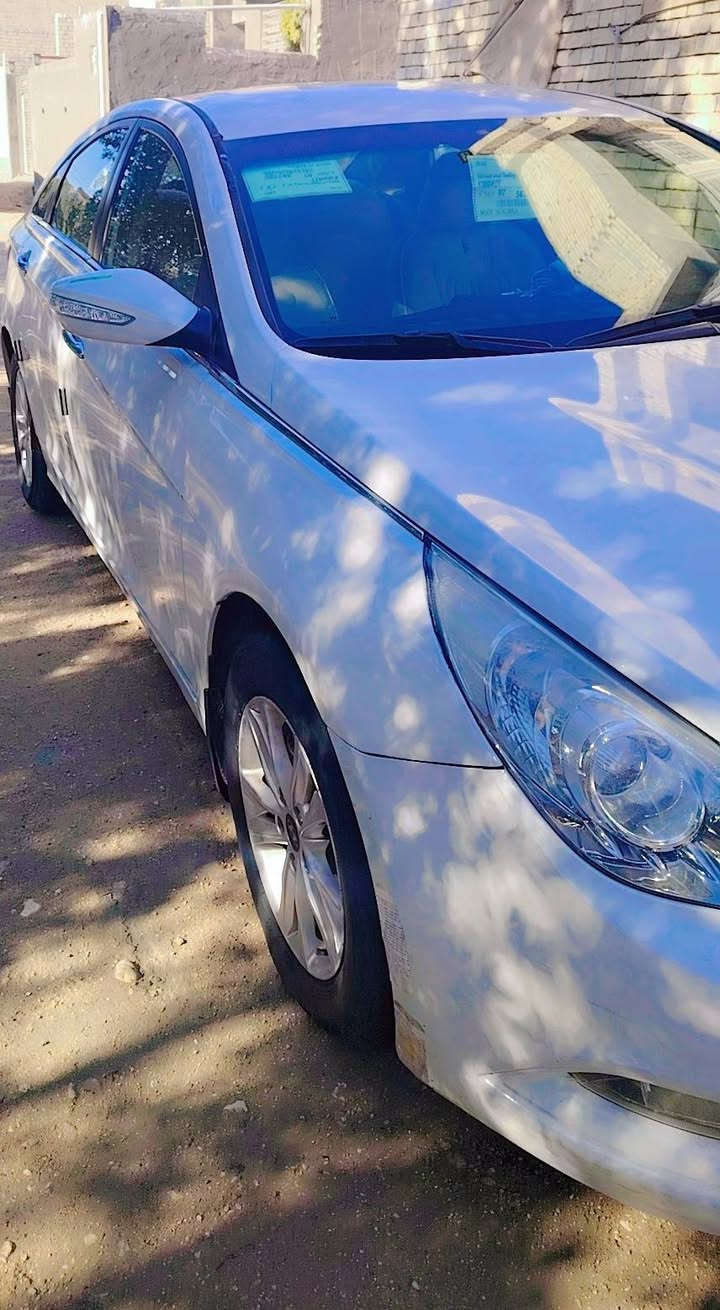 للبيع او الامراوس
موديل ٢٠١١ خليجي الشركة العامة محرك ٢٤٠٠ دوش المرغوب بيها رشات صبغ تقريبا ٣قطع بدون دواخل شرط سيارة حلو ونظيفة كما موضح
قطعتين تبريد
نظام تقليل الوقود
ويل كب كروم الكبير
مري شفط
اشاير بالمري
وباقي الموصفات معروفة للاستفسار الاتصال *********** مكانها كربلاء رقم بابل انكليزي هزة جديدة تحويل مباشر السعراتصل
