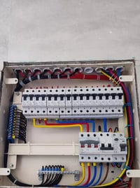 تأسيس منازل ومحلات • كهرباء • ماء ومجاري