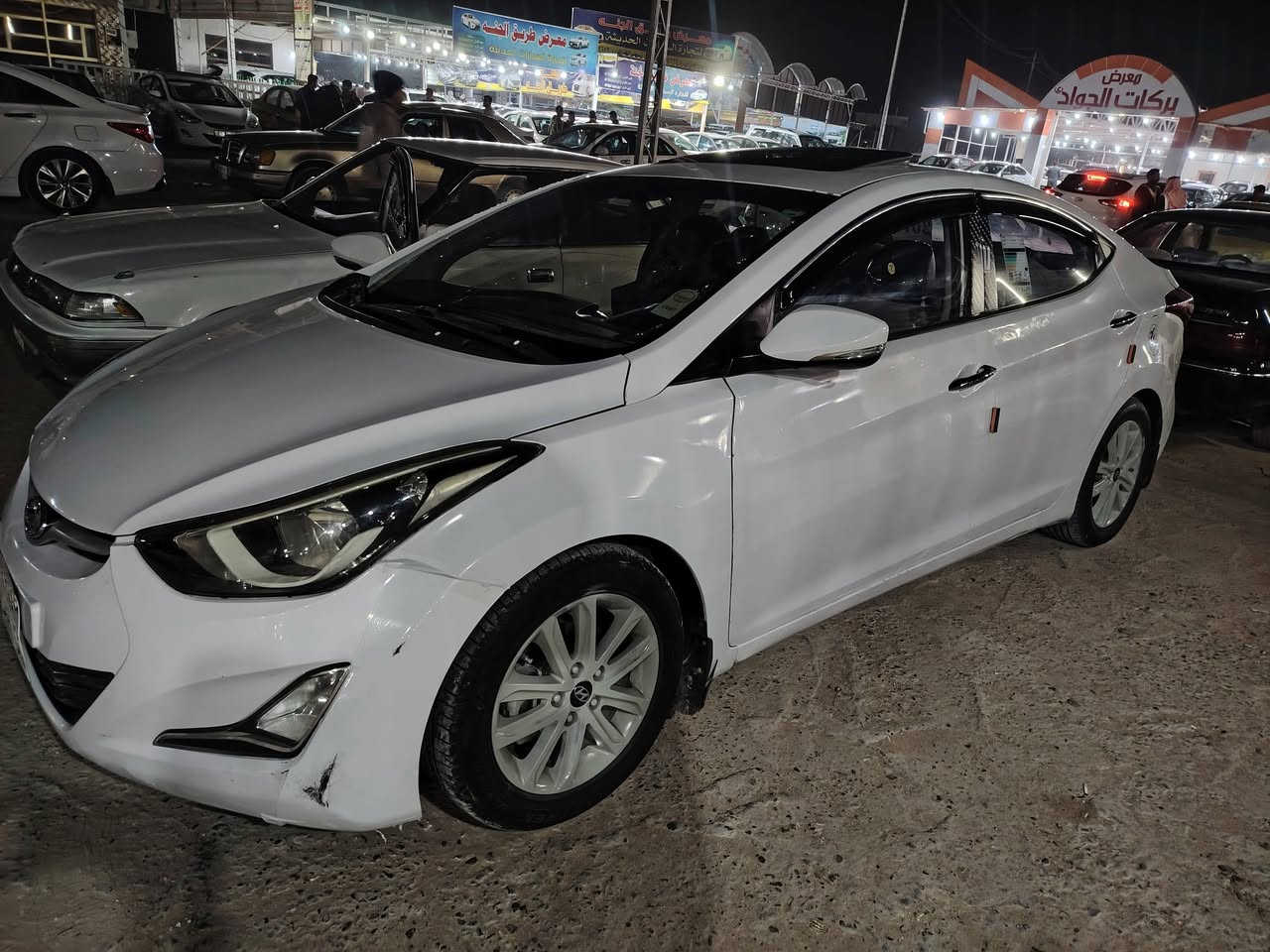 النترا للبيع
رقم اربيل  موديل 2015 وارد كوري  فول موصفات فتحة وبصمة مكينة 2000 مكفولة من كير ومكينة وحدادية بيها قطع مبدلة تجارية ملات اربيل مكفولة من الضربه والتصليح وكالة ب اسمي 
السعر 115 وبيها مجال 
مكانها النجف المناذرة 
***********
