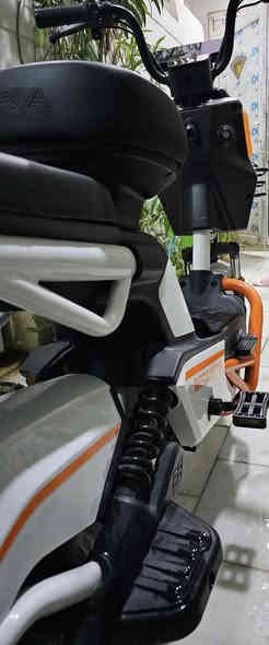 بايسكل كهربائي نوع RAYAN MOTOR

الحالة: استخدام شهر فقط،  نظافة 100%.

المواصفات:
يعمل على نظام 48V
يحتوي على أربع بطاريات رصاص 12V 20Ah 
الشحن ممتاز وما بي أي مشاكل
يجي مع الشاحن الأصلي
بدون أعطال أو نواقص

السعر: 375,000 دينار
للاستفسار: ***********
