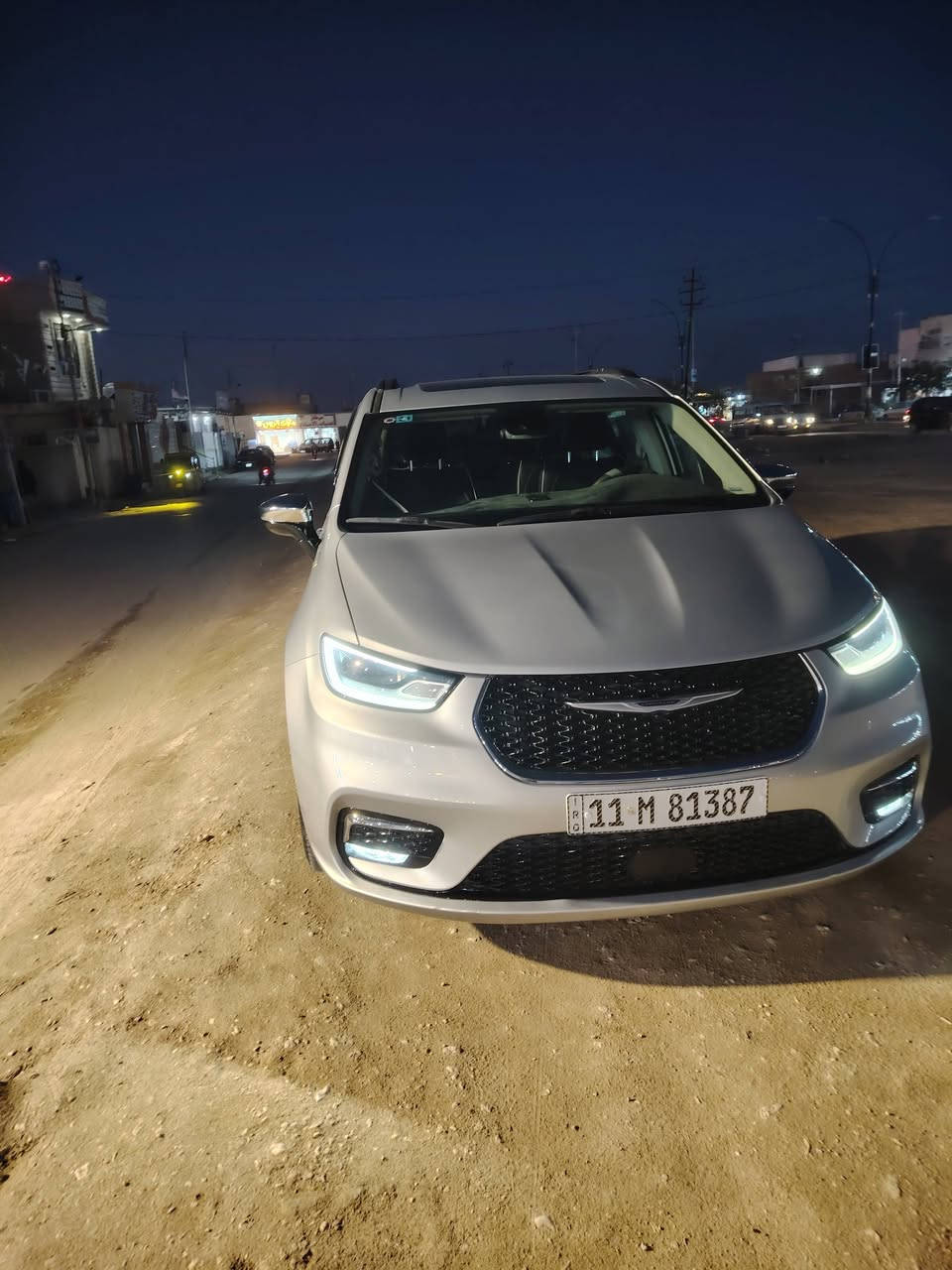 كرايسلير باسيفيكا ليمتد 2023 مرقم بغداد لون سلفر ماشية (٤٥ الف مايل)
حادث / تبديل باب سلايد خلف السائق وحسب ما موضح بالصور لمعرفة السعر التواصل واتس *********** محمد ابو زينب
مكان السيارة كربلاء المقدسة الحسينية حي الزهراء
