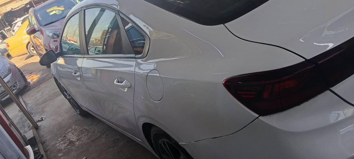 السلام عليكم
فورتي 2024
مصبوغ عام 
تبديل قبغ صندوك فقط
بدون رقم
السعر 140وبي مجال
***********
واتساب
