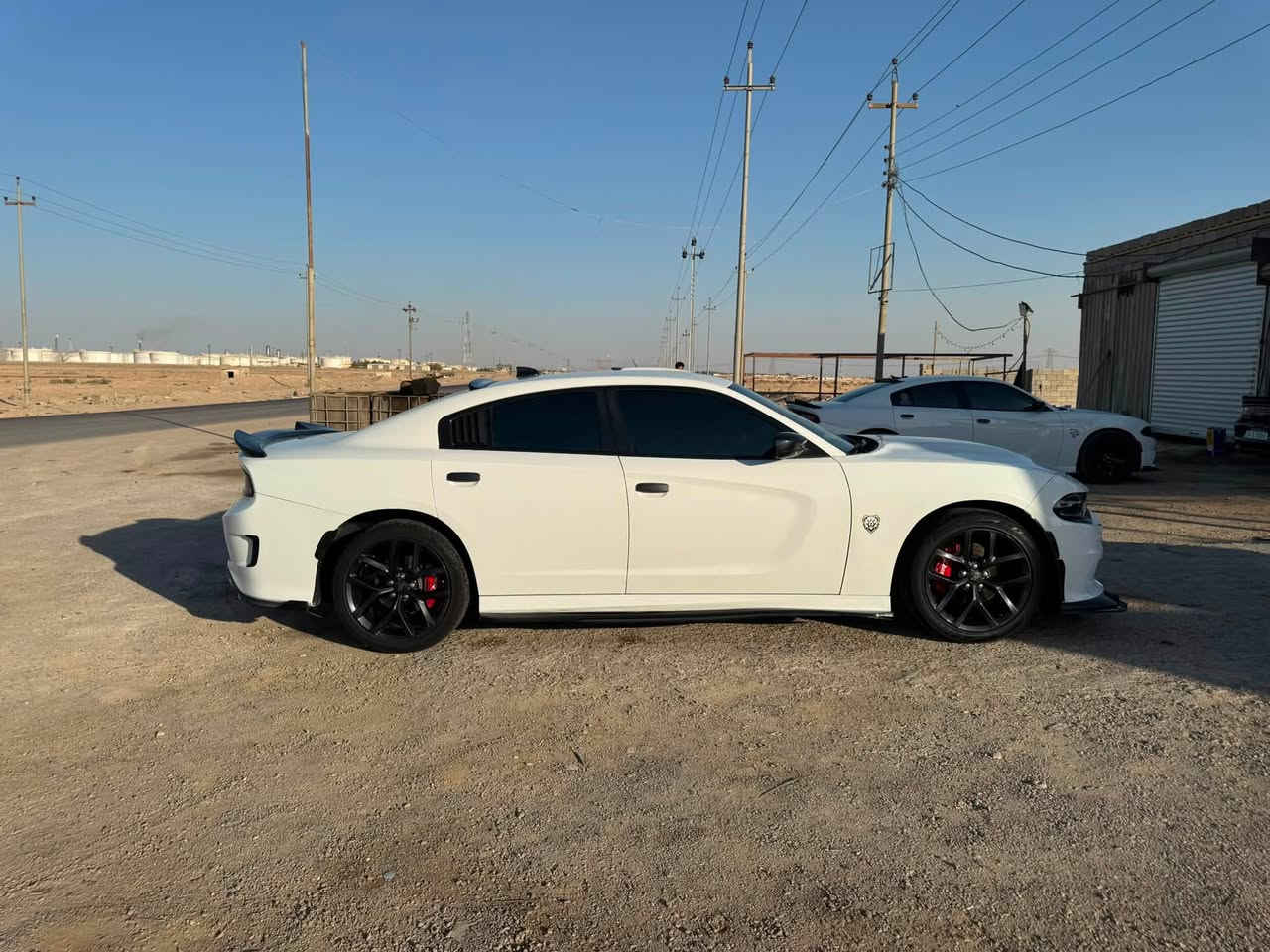 سلام عليكم للبيع جارجر GT.  موديل 19 بيه كلير من امريكه جاملق خلفي وتكمه جماليه بدون حادث سياره فقط سرقه بنيد وبل عراق بارد بل جاملغ كدام ايمن ولباب شي خفيف سياره بسمي تحويل مباشر دخول جديد سياره ماشيه 230 

مكان البصره 
السعر 220 $ بيه مجال 
سياره ماناقصه اي شي حداديه جديده تخم تاير جديد ***********
