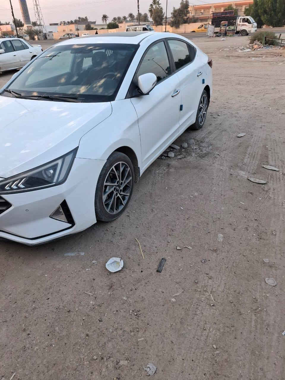 موديل 2019
خليجي فول موصفات
محرك 2.0
السعر 158 وبي مجال بسيط
***********
اني مكلف بنشر هذا رقم صاحب سيارة
