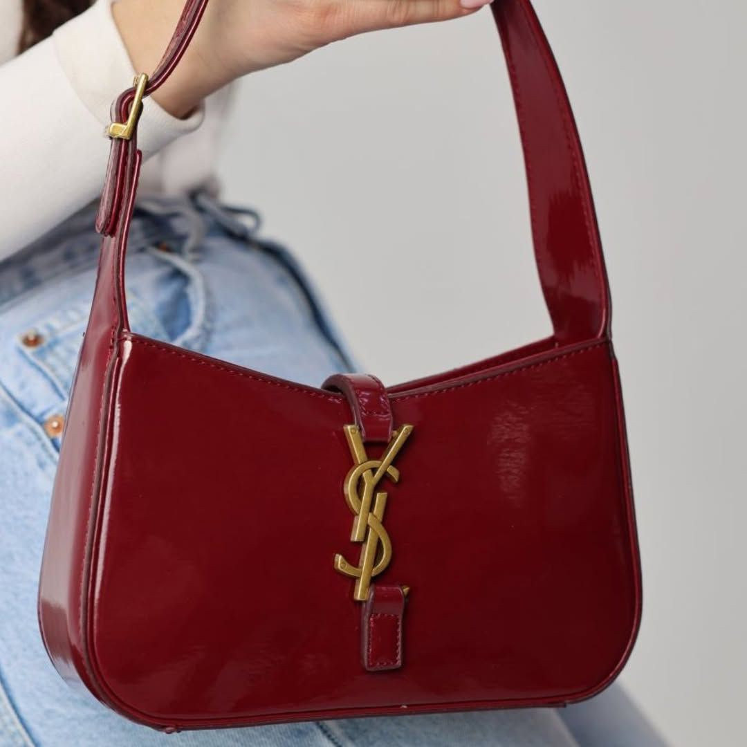 من المصنع مباشرة 
متوفر جميع الكواليتي اسعار منافسه 🔥🔥
رابط قناتنا على التيلجرام جميع الموديلات اشترك 👇 
https://t.me/+5kHMEhV9xR43YTlk
https://t.me/+5kHMEhV9xR43YTlk
رابط قناة على الواتساب 
https://whatsapp.com/channel/0029VbBYql5IyPtT3NnOT83d


**إذا كنت صاحب هذا الإعلان وتريد حذفه لأي سبب، رجاءا أرسل رسالة إلى الدعم الفني**