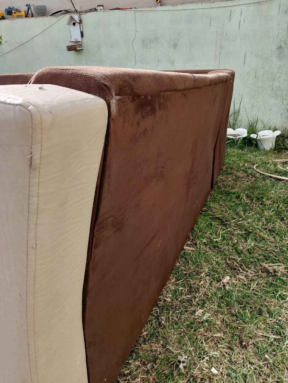 متاح قنفه للبيع قياس 3 ×4 عنوان بنجا علي قرب جامع روناكي السعر 150


**إذا كنت صاحب هذا الإعلان وتريد حذفه لأي سبب، رجاءا أرسل رسالة إلى الدعم الفني**