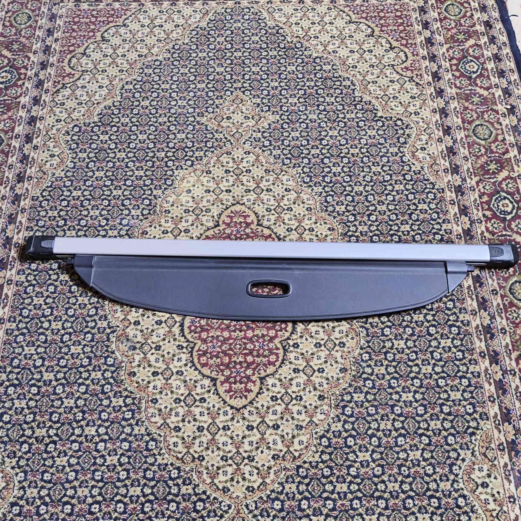 سلام عليكم برده صندوق للبيع مال سبورتج خليجي 2020 ترهم من 2017الى 2021 بعده جديده سعر 70 الف وبيه مجال *********** متواجد فقط وتساب
