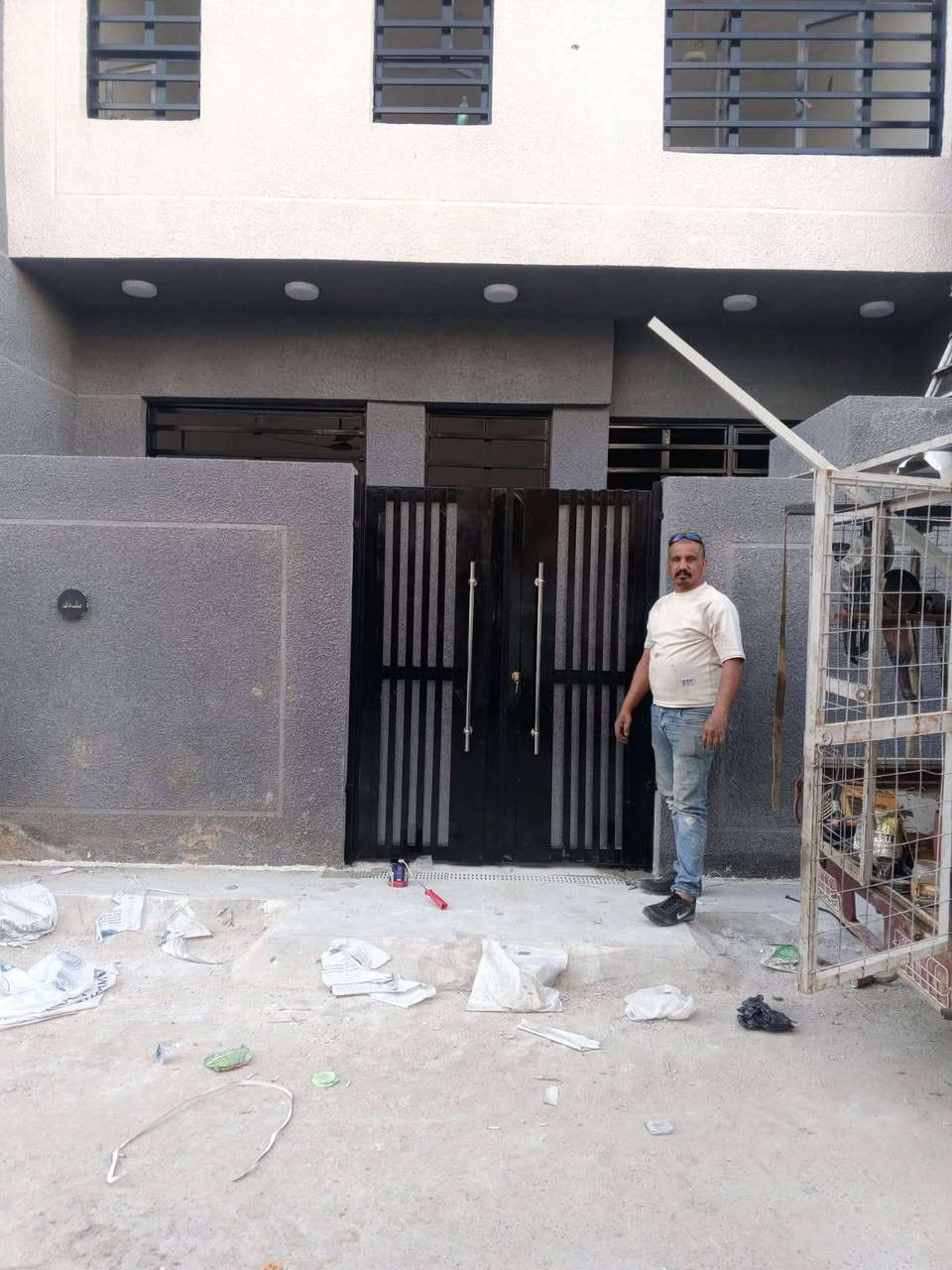 يالله حداد متجول حداد عام تفصيل بيبان شبابيك محجرات قمريت ميوزه  مبردات قفاصه مكيفات مكاني الخطيب الزراعي متنقل جميع المنطق المجاوره رقم الهاتف ***********  ابو محمد الحداد
