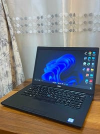 معالج i7 • رام ١٦ • ٢٥٦GB SSD