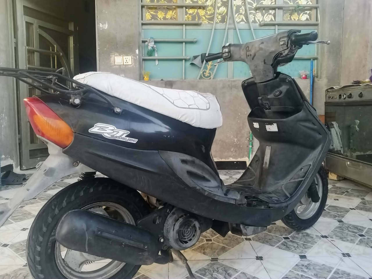 بيجي لبيع نضيف  ***********  سعرها 250 قفل  مامتواجد ماسنجر
