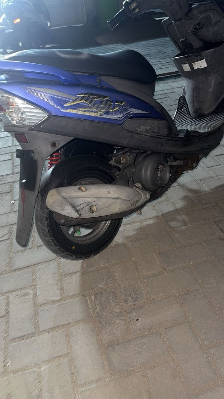 سلام عليكم ماكس عدله الدراجه كفاله عامه من االمكينه دراجه مال رمبه مصارله سبوع بس احتاجيت اريد ابيع الدراجه بعده بترابهة السعر 1100 وبيه مجال بسيط بسيط المكان بغداد حي العامل رقم الهاتف ***********
