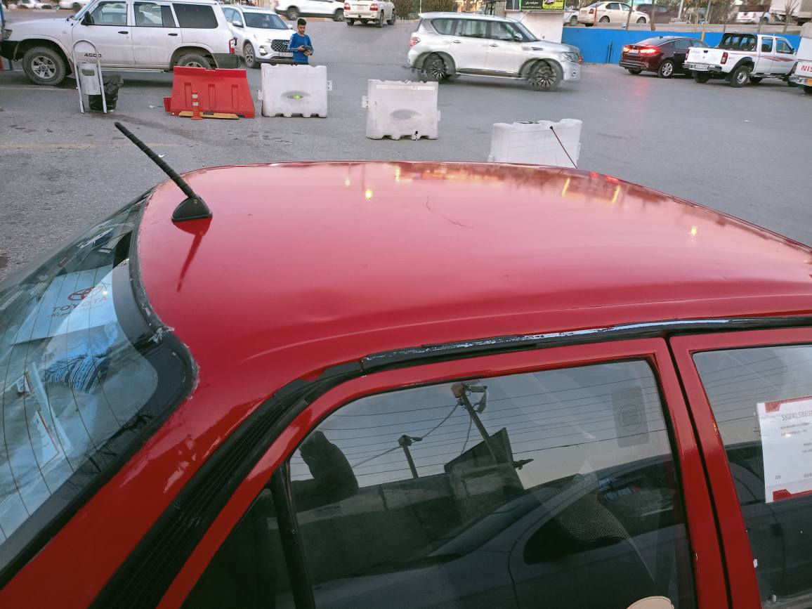 سلام علیکم

توێتا کرۆلا ١٩٩٠ ڕەفیق حیزبی ڕەنگی سور 
ئاڕمی پلاسیک هەولێر ١٥/٩/٢٠٢٥غەرامەی دراوە
چوار تایەی تازەی لەژێرە هەیکەلێکی جوانی هەیە کارەبایی مەزبووت .
ئارم ئەوەلیات مووس بڕاوە بەشەرت
گێڕ و مەکینەی مەزبووت 
*********** فایبەر و واتساپی لەسەرە السليمانية, العراق
