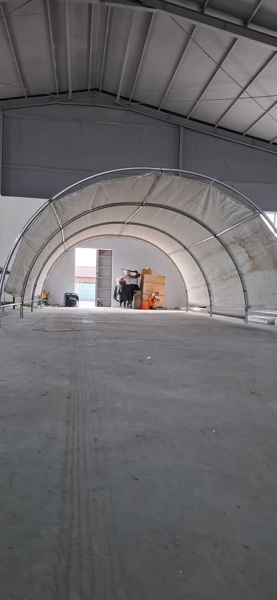 بەیتی پلاستیکی 6بە4بۆفرۆشتن نرخی85000هەزارە بێچادرە ناونیشان چوارقوڕنە گوندی گرجان سەردووسایدی گشتی بەرامبەر گوندی گرجان کۆگای ڕێباز تۆربەی ژم***********ئاسیا*********** رانية, السليمانية
