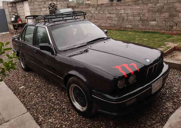 السلام عليكم للبيع.BMW زعره
رقم صلاح الدين. سنويه كارتوني خضره. فقط تحويل

محرك6 سلندر فل. گير عادي.السعر. 22 بيها مجال قليل

صاحب السياره من كركوك. بيها وكاله عامه. العنوان 

الشرقاط. للاستفسار اتصل. ***********
