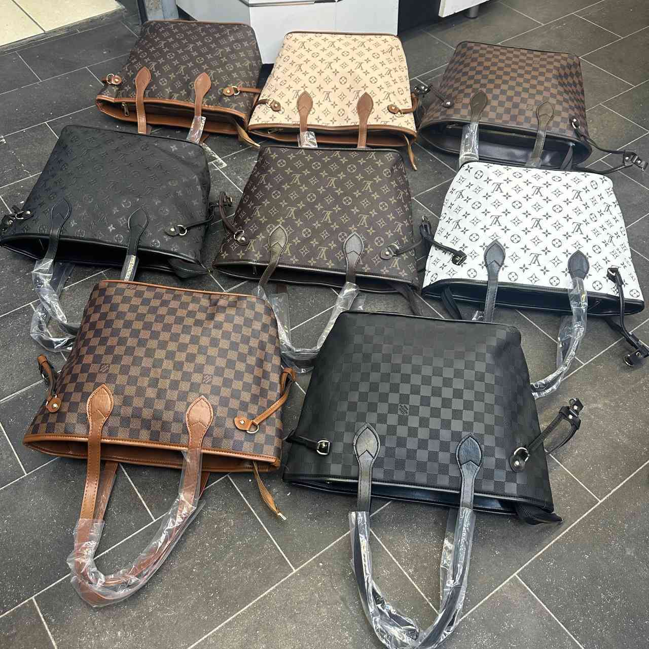 نبيع كافة الحقائب النسائيه من تركيا اسطنبول لكل دول العالم بأفضل الأسعار مبيعاتنا جملة فقط العراق أقل كمية للشراء ,220, قطعة للتواصل واتساب مباشر ⬇️ 
https://wa.me/+905313199611.


**إذا كنت صاحب هذا الإعلان وتريد حذفه لأي سبب، رجاءا أرسل رسالة إلى الدعم الفني**