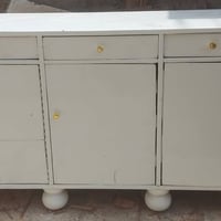 بوفيه تسكام • مصبوغ ابيض • ٥ بيبان