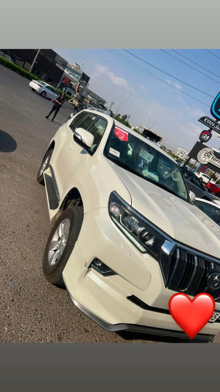 سلام عليكم برادو للبيع 
مديل2018 TXS
سياره مكفوله عده شبر بداعميه الاماميه صبغ ورصعه بصندوك
ماشية 73 
رقم الهاتف ***********
