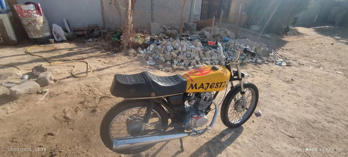 سلام عليكم دراجه كلك لبيع نضيفه حلو المكان نجف ابو صخير لتصال ***********
